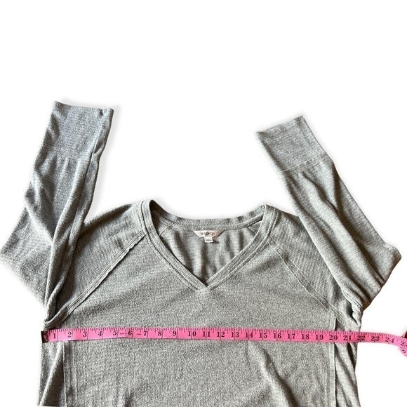 Wildfox Women’s Haley Brushed Grey Oversized Top, Large - Picture 4 of 9